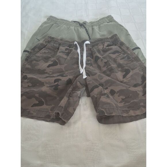 Old Navy Other - Old Navy Bundle Of 2 Olive and Brown Camo Drawstring Athletic Shorts